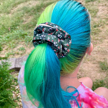 Checkered Finish: Holidays Scrunchie+ Duo "Holly Berry Frost" *CAPPED PRE-ORDER*