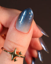 Arcana Lacquer: Holidays "Snowed In" (Thermal) *CAPPED PRE-ORDER*