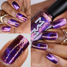 Moon Shine Mani: "Donkey Kong Country" (Magnetic) *CAPPED PRE-ORDER*
