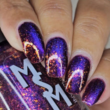 Moon Shine Mani: "Donkey Kong Country" (Magnetic) *CAPPED PRE-ORDER*