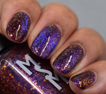 Moon Shine Mani: "Donkey Kong Country" (Magnetic) *CAPPED PRE-ORDER*
