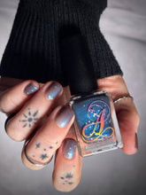 Arcana Lacquer: Holidays "Snowed In" (Thermal) *CAPPED PRE-ORDER*