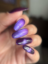 Penelope Luz: SINGLE "Wisteria" (Magnetic) *OVERSTOCK*