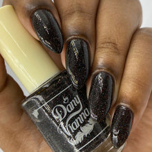 By Dany Vianna: "Divorced. Beheaded. Live." *CAPPED PRE-ORDER*