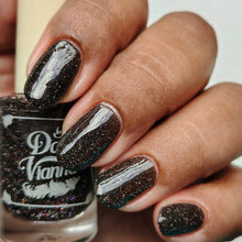 By Dany Vianna: "Divorced. Beheaded. Live." *CAPPED PRE-ORDER*