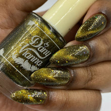 By Dany Vianna: "Catherine of Aragorn" (Magnetic) *CAPPED PRE-ORDER*