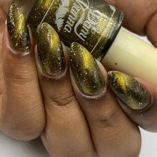 By Dany Vianna: "Catherine of Aragorn" (Magnetic) *CAPPED PRE-ORDER*