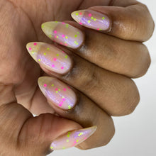 By Dany Vianna: SINGLE "Haus of Houlbein" (Glow in the Dark) *OVERSTOCK*