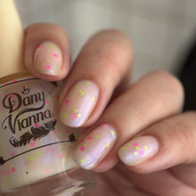 By Dany Vianna: SINGLE "Haus of Houlbein" (Glow in the Dark) *OVERSTOCK*