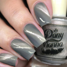 By Dany Vianna: "Russian Roulette" (Magnetic) *CAPPED PRE-ORDER*