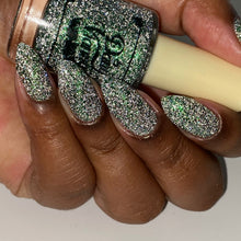 By Dany Vianna: "Pour It Up" (Magnetic&Reflective) *CAPPED PRE-ORDER*