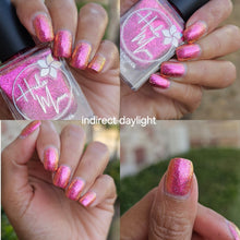 Hula Moon: Mother's Day Duo - Mom Wants to Go to Maui : "Aloha Glow" and "Sea Ya Later Maui" *OVERSTOCK*