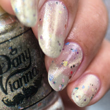 By Dany Vianna: Indie-pendence "An Artist's Palette" (Magnetic) *CAPPED PRE-ORDER*