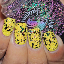 All Mixed Up Lacquers: Indie-pendence "Maker's Gonna Make Make Make" *CAPPED PRE-ORDER*