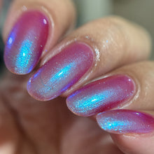 "Colors of Me" is a blue duochrome polish with a pink base.

10ml Bottle