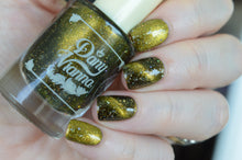 By Dany Vianna: "Catherine of Aragorn" (Magnetic) *CAPPED PRE-ORDER*