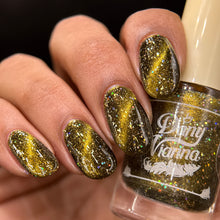 By Dany Vianna: "Catherine of Aragorn" (Magnetic) *CAPPED PRE-ORDER*