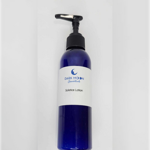 Dark Moon Esscentuals brings us a "Sunshine Poppies" lotion this month!  This rich, luxurious hand and body lotion is the answer to your skin's prayers! It contains Hyaluronic Acid and other moisturizing ingredients that will penetrate deep and hydrate your skin.  Scented in Sunshine Poppies with notes of lily, magnolia, rose, carnation, mimose, plum, musk, and sandalwood.It smells like sunshine in a bottle!