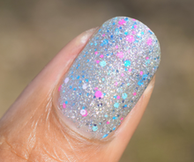 MJ Lacquer: "Holo Lights" *OVERSTOCK*