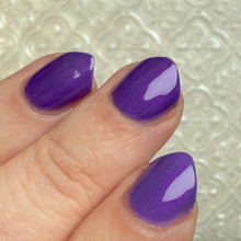 Sassy Cats Lacquer: Halloween Duo "Slay the Seance" and "A Ghoul's Night Out" *OVERSTOCK*