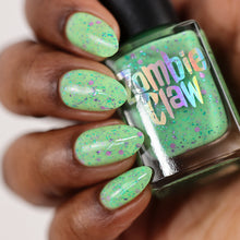 Zombie Claw: "Zombie Pinup" *OVERSTOCK*