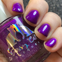 Sassy Cats Lacquer: "New York Looks Good On You" *CAPPED PRE-ORDER*