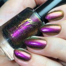 Penelope Luz: SINGLE "Victoria Amazonica" *CAPPED PRE-ORDER*