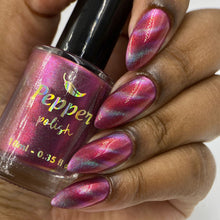 Pepper Polish: Mother's Day "A Mother's Embrace" (Magnetic) *OVERSTOCK*