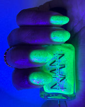 Naps and Nails: Mother's Day "Momma's Green Thumb" *OVERSTOCK*