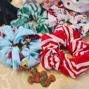 Golly Oodelally Designs "One More Sleep 'til Christmas" Holiday Scrunchie and Earring Set