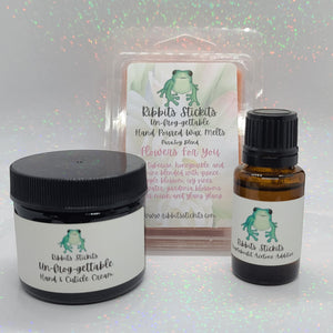 Ribbits Stickits brings us the "Flowers for You" Trio for Mother's Day. This trio includes:  2 ounce Un-frog-gettable Hand & Cuticle Cream  15ml Frogetaboutit Acetone Additive  Un-frog-gettable Para Soy Wax Melt Clamshell all in the "Flowers for You!" scent!